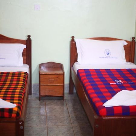 Miryams Village Inn Safari Lodge Sultan Hamud Extérieur photo