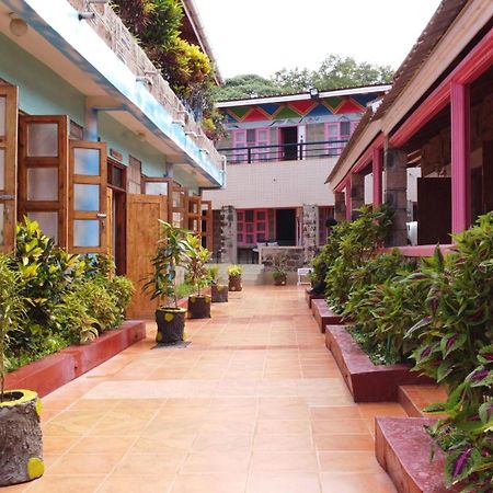 Miryams Village Inn Safari Lodge Sultan Hamud Extérieur photo