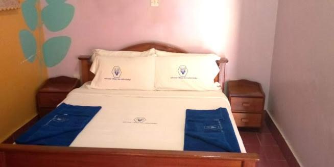 Miryams Village Inn Safari Lodge Sultan Hamud Extérieur photo